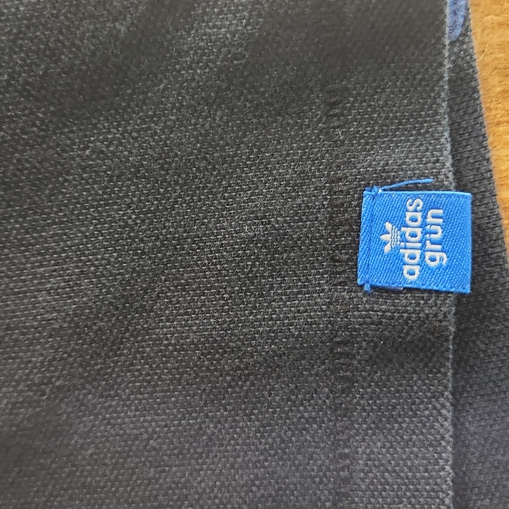 adidas polo shirt size L - Picture 2 of 4